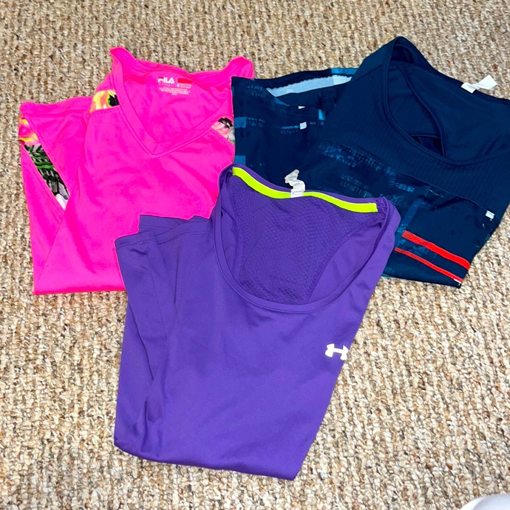 Under Armour Women's Purple, Hot Pink, Navy Short Sleeve Athletic Tees Lot of 3!